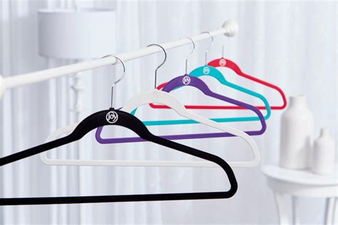 joy mangano velvet hangers.